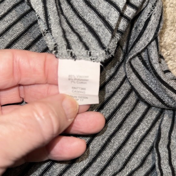 Madewell Striped Scoopneck Knit Dress - size Large. B2 - Picture 6 of 6